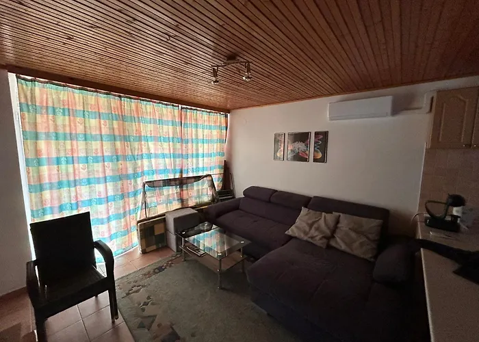 Zam Apartmant 자르마디